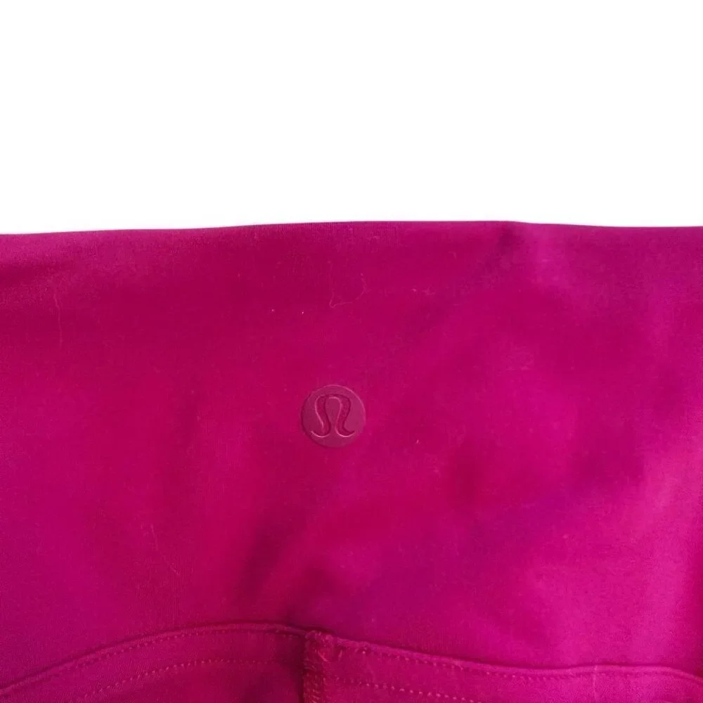 Lululemon InStill High Rise Crop 23